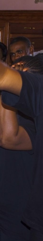 participants_greetin_Eaf4B